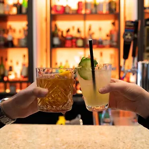 The George Отель